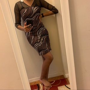 Long sleeves bodycon animal print dress